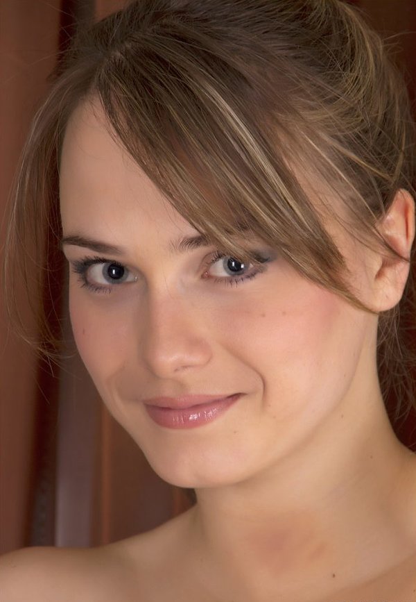 Оксана, 20 лет, 3 размер груди